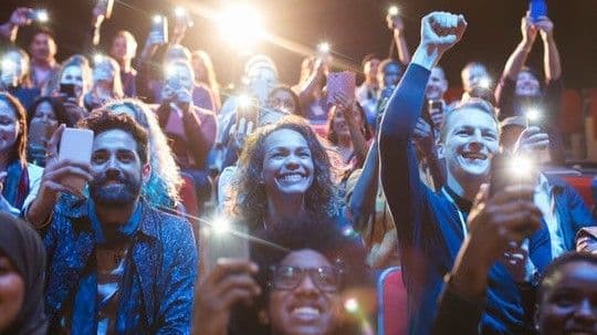 Group play: How to turn a crowd into a controller